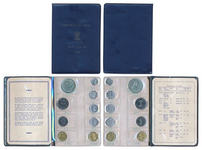 Lot 262 - Republic India