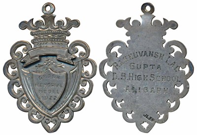 Lot 104 - Medals