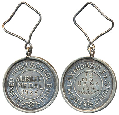 Lot 120 - Medals