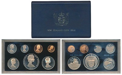 Lot 564 - Foreign Coins