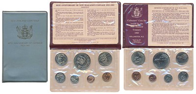 Lot 565 - Foreign Coins