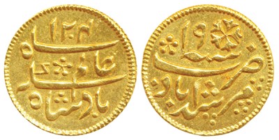Lot 602 - Tokens and Badges