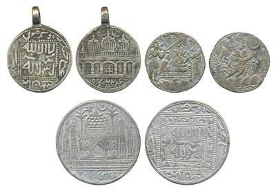 Lot 608 - Tokens and Badges