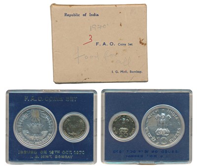 Lot 68 - Republic India, 1970 Uncirculated Set, Food For All, set of 2, 20 Paise and Rupees 10. In immaculate condition